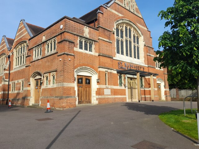 St Margaret's Church on Victoria Avenue, Finchley