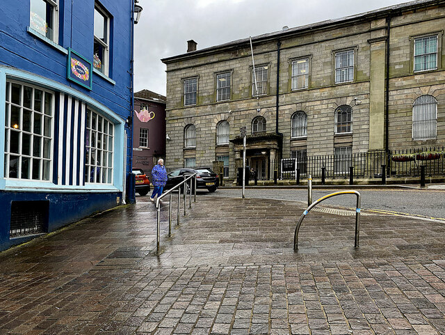 Serendipity / Omagh Courthouse © Kenneth Allen cc-by-sa/2.0 :: Geograph ...