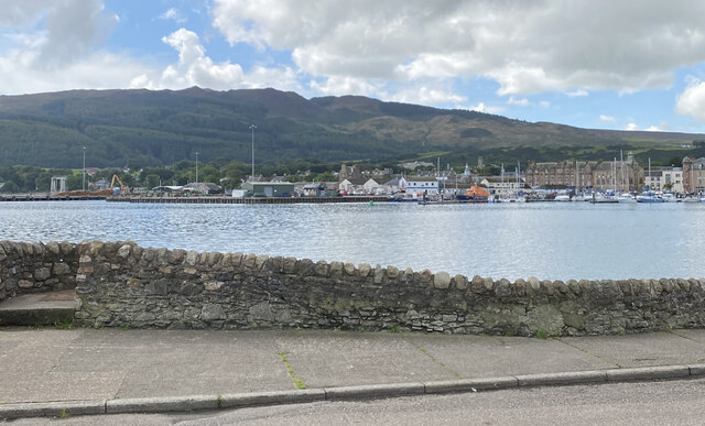 Campbeltown Loch © thejackrustles cc-by-sa/2.0 :: Geograph Britain and ...