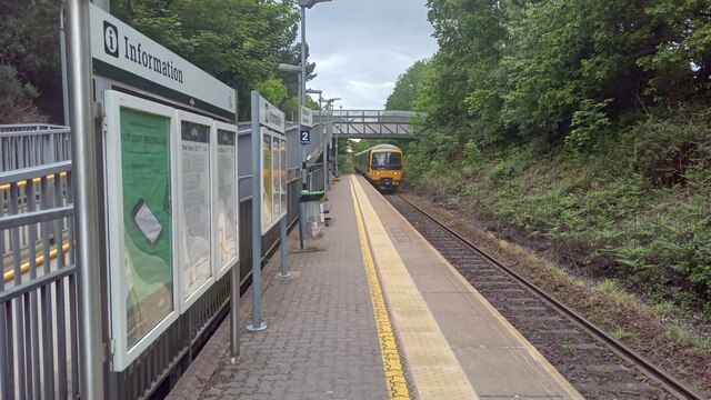 Exmouth train leaving Digby & Sowton... © Peter Whatley :: Geograph ...