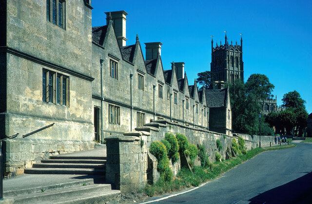 Chipping Campden Church and Almshouses © Winnie Paren :: Geograph ...