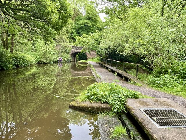 Caldon Canal Overflow Ford © John Walton cc-by-sa/2.0 :: Geograph ...