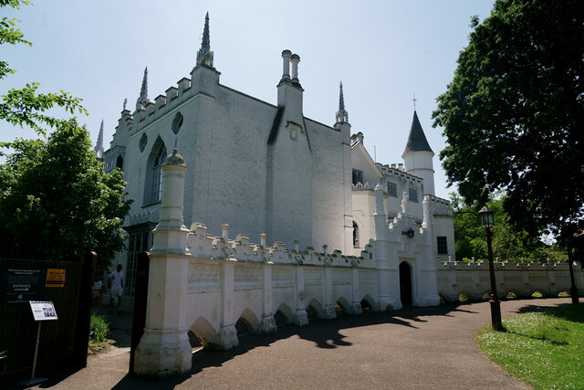 Strawberry Hill House © Peter Trimming cc-by-sa/2.0 :: Geograph Britain ...