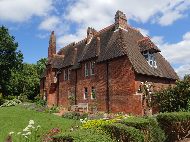 The Red House, Bexleyheath © Marathon :: Geograph Britain and Ireland