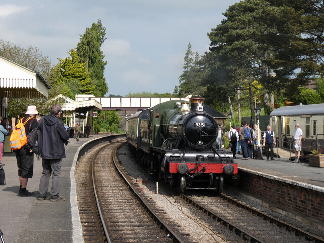 Winchcombe station © Gareth James cc-by-sa/2.0 :: Geograph Britain and ...