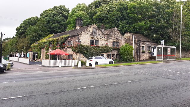 The Stansfield Arms on east side of... © Roger Templeman cc-by-sa/2.0 ...