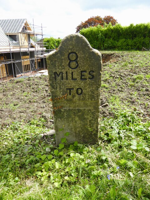 Canal milestone? © Kevin Waterhouse cc-by-sa/2.0 :: Geograph Britain ...