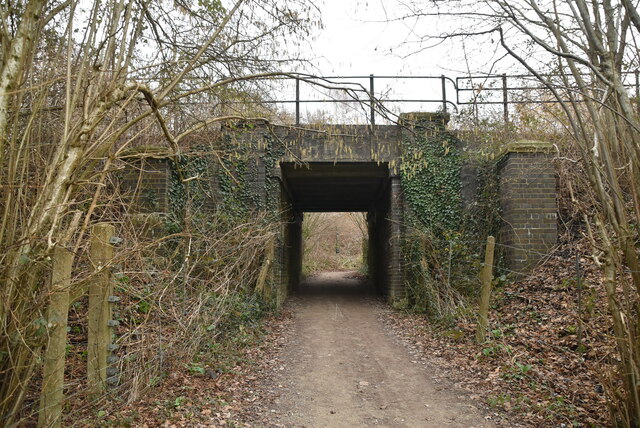 Sussex Border path © N Chadwick :: Geograph Britain and Ireland