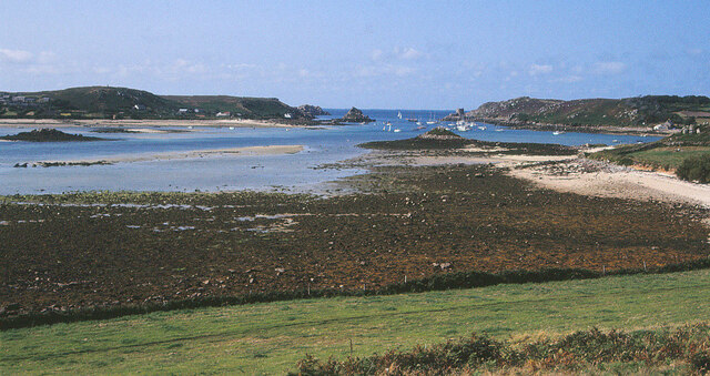 Plumb Island and New Grimsby Harbour,... © Derek Harper :: Geograph ...