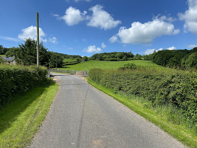 Claremore Road, Clare More © Kenneth Allen cc-by-sa/2.0 :: Geograph ...