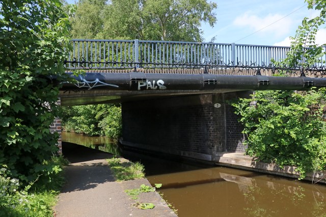 Caldon Canal - Bridge No. 3 © Chris Allen :: Geograph Britain and Ireland