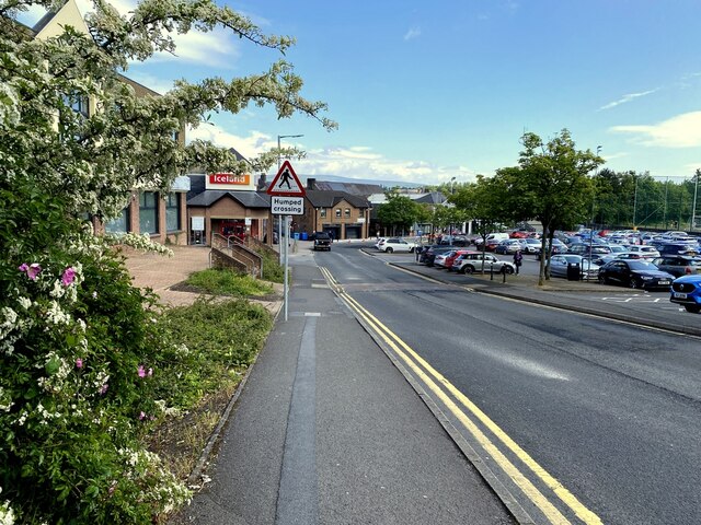 Kevlin Avenue, Omagh © Kenneth Allen :: Geograph Ireland