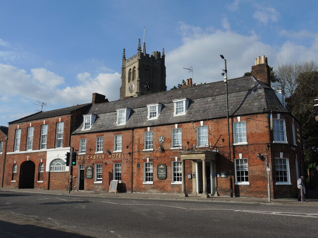 Church and hotel © Neil Owen cc-by-sa/2.0 :: Geograph Britain and Ireland