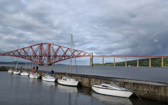 Queensferry harbour... © Bill Harrison cc-by-sa/2.0 :: Geograph Britain ...