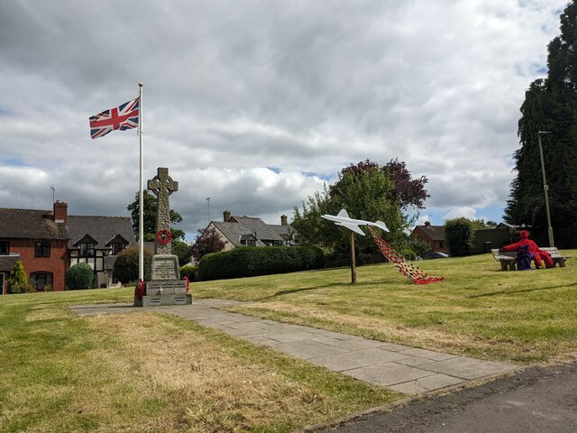 Shobdon village green © Fabian Musto :: Geograph Britain and Ireland