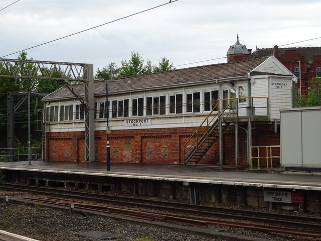 Stockport Railway Station © JThomas :: Geograph Britain and Ireland