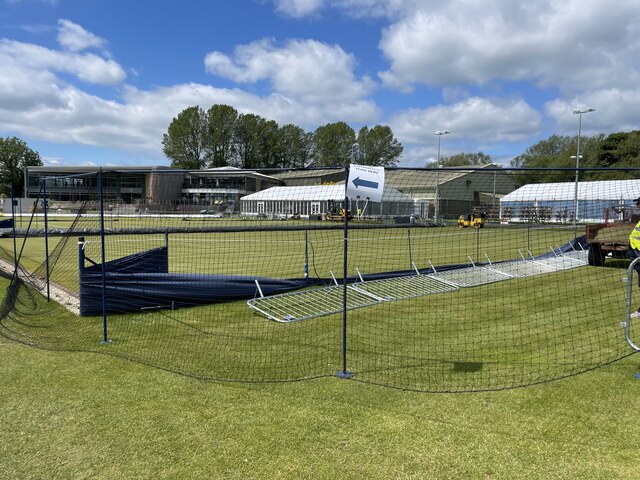 Ilkley Tennis Club © Mrs W J Sutherland Cc By Sa20 Geograph