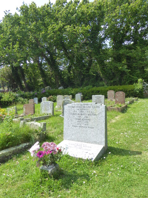 The grave of former Prime Minister... © Rod Allday :: Geograph Britain ...