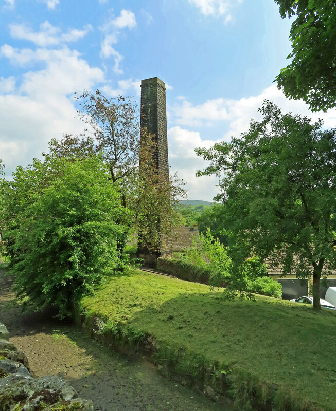 The Tannery chimney © Mary and Angus Hogg cc-by-sa/2.0 :: Geograph ...