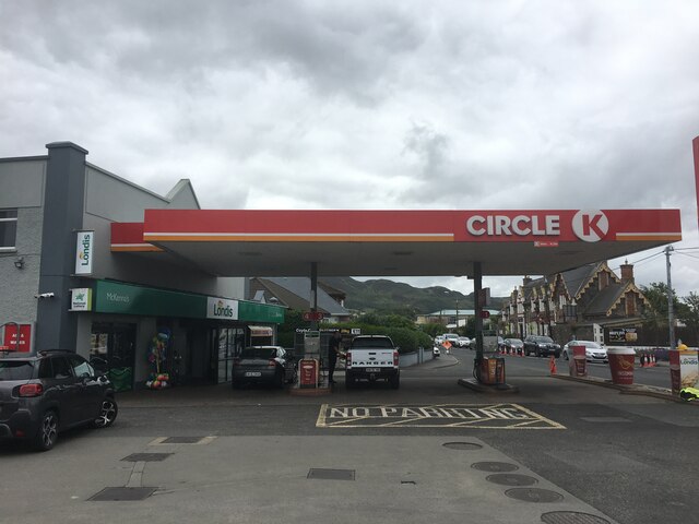 Circle K service station, Buncrana © Steven Brown :: Geograph Ireland