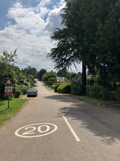 Roman Road, Dorking © P Harris :: Geograph Britain and Ireland