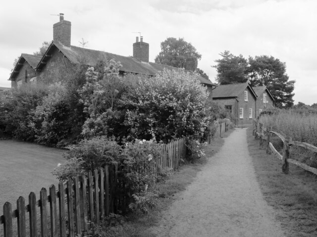 Farmfold, Styal © habiloid cc-by-sa/2.0 :: Geograph Britain and Ireland