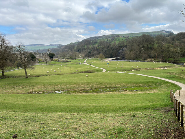 Bolton Abbey Estate © David Dixon cc-by-sa/2.0 :: Geograph Britain and ...