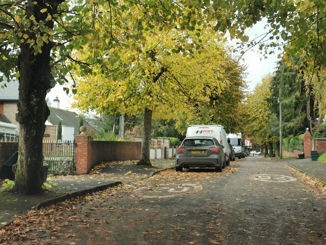 Tiverton : Blundell's Avenue © Lewis Clarke cc-by-sa/2.0 :: Geograph ...