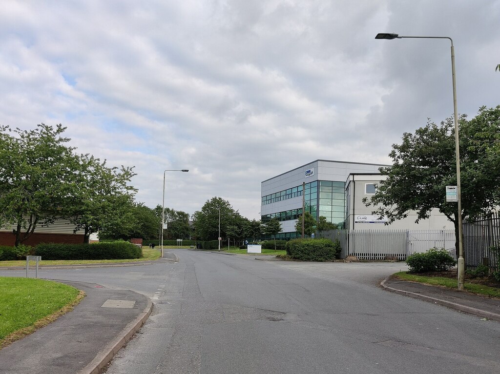 Vulcan Way in Coalville © Mat Fascione cc-by-sa/2.0 :: Geograph Britain ...