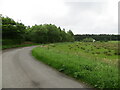 Minor road approaching Sluidubh and Strones House