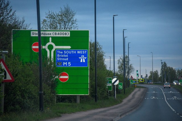 Hardwicke : Bath Road A430 © Lewis Clarke cc-by-sa/2.0 :: Geograph ...