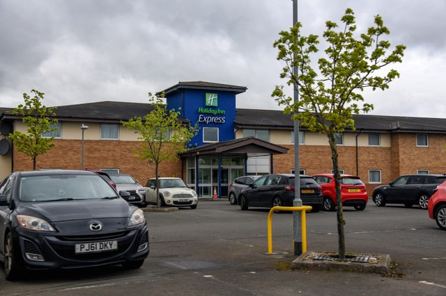 Shrewsbury : Holiday Inn Express © Lewis Clarke :: Geograph Britain and ...