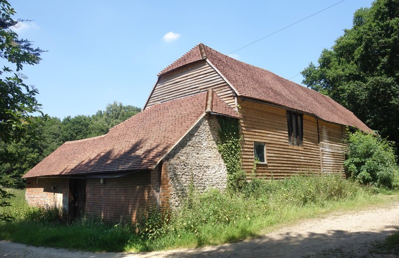 Potters Barn, Potters Hill © Des Blenkinsopp cc-by-sa/2.0 :: Geograph ...