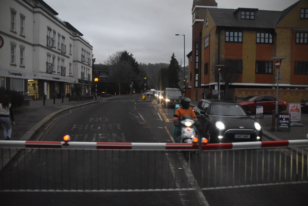 A217, Reigate © N Chadwick :: Geograph Britain and Ireland