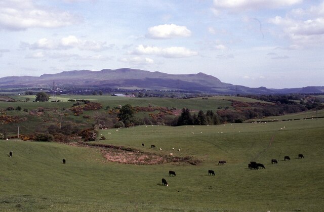 View to the Campsie Fells © Philip Halling cc-by-sa/2.0 :: Geograph ...