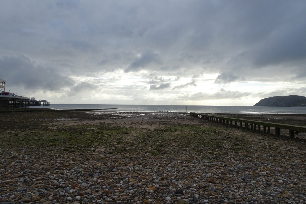 Jetties on the beach © DS Pugh :: Geograph Britain and Ireland