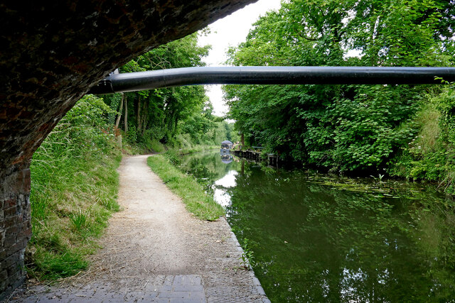 Stourbridge Canal north-east of Stourton... © Roger D Kidd :: Geograph ...