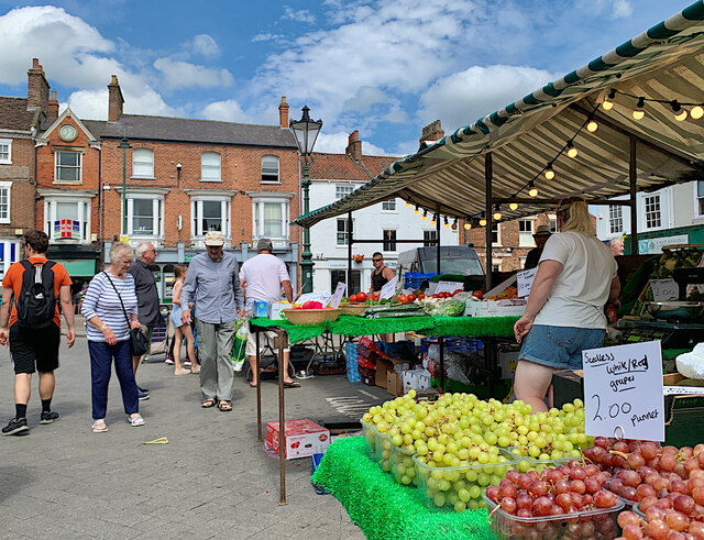 Saturday Market stall, Beverley © Paul Harrop cc-by-sa/2.0 :: Geograph ...