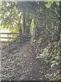 Entrance to Public Footpath from River Wharfe to Skipton Road