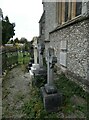 St Margaret, Tylers Green: churchyard (vi)