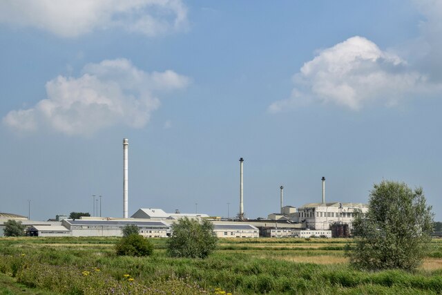 Looking Towards The Sugar Factory At © Bill Harrison :: Geograph 