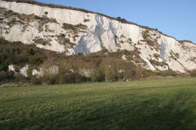 Portsdown, Hants © Brendan and Ruth McCartney cc-by-sa/2.0 :: Geograph ...