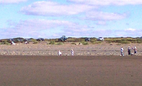 Beach and low dunes near Silloth © David and Rachel Landin cc-by-sa/2.0 ...