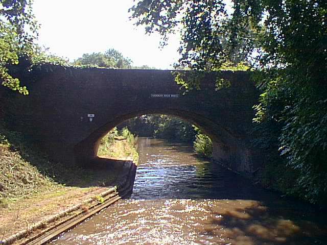 Hademore House Bridge, Coventry Canal