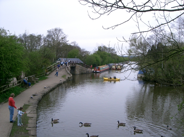 Macclesfield Canal near the Marina