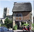 SP2832 : Long Compton church gate by mym