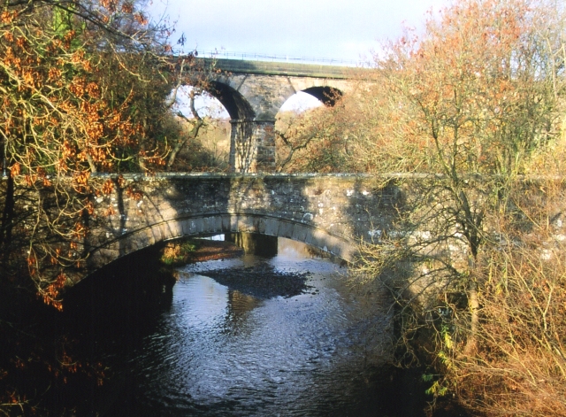 Carron Bridges © Anne Burgess cc-by-sa/2.0 :: Geograph Britain and Ireland