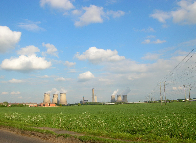 Didcot Power Station from Sutton Road
