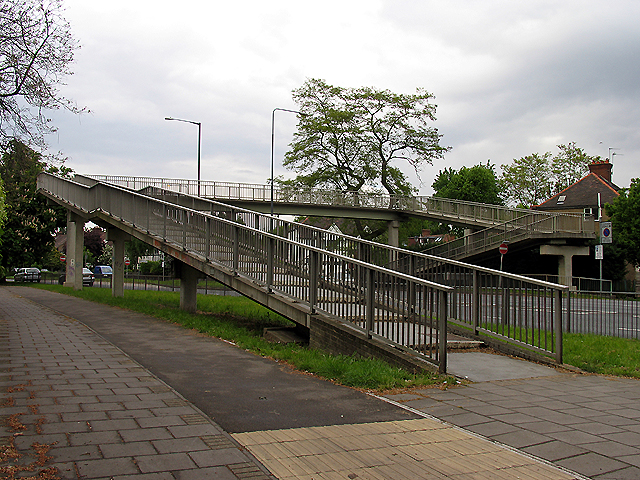 Pedestrian Bridge over the A406 (T)