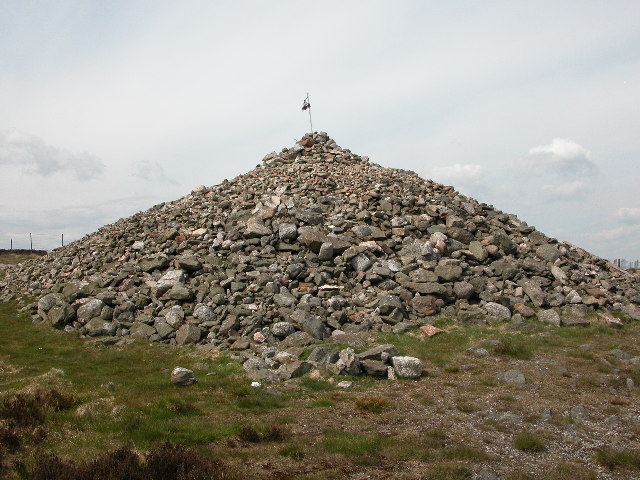 The Cairn of Cairn o Mount